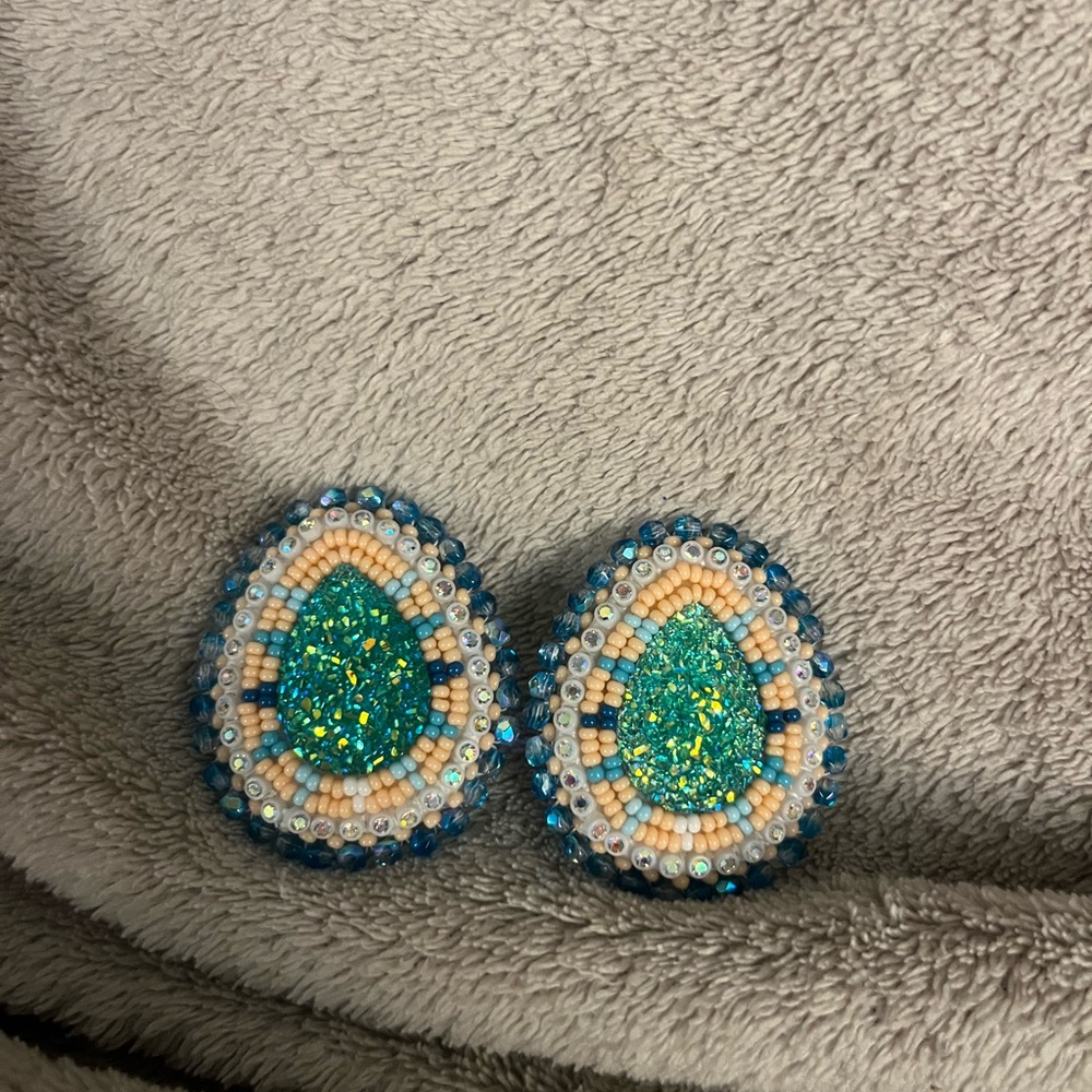 Teardrop Beaded Earrings with Glitter Center